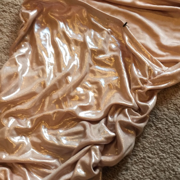 Shirt - Picture 2 of 3